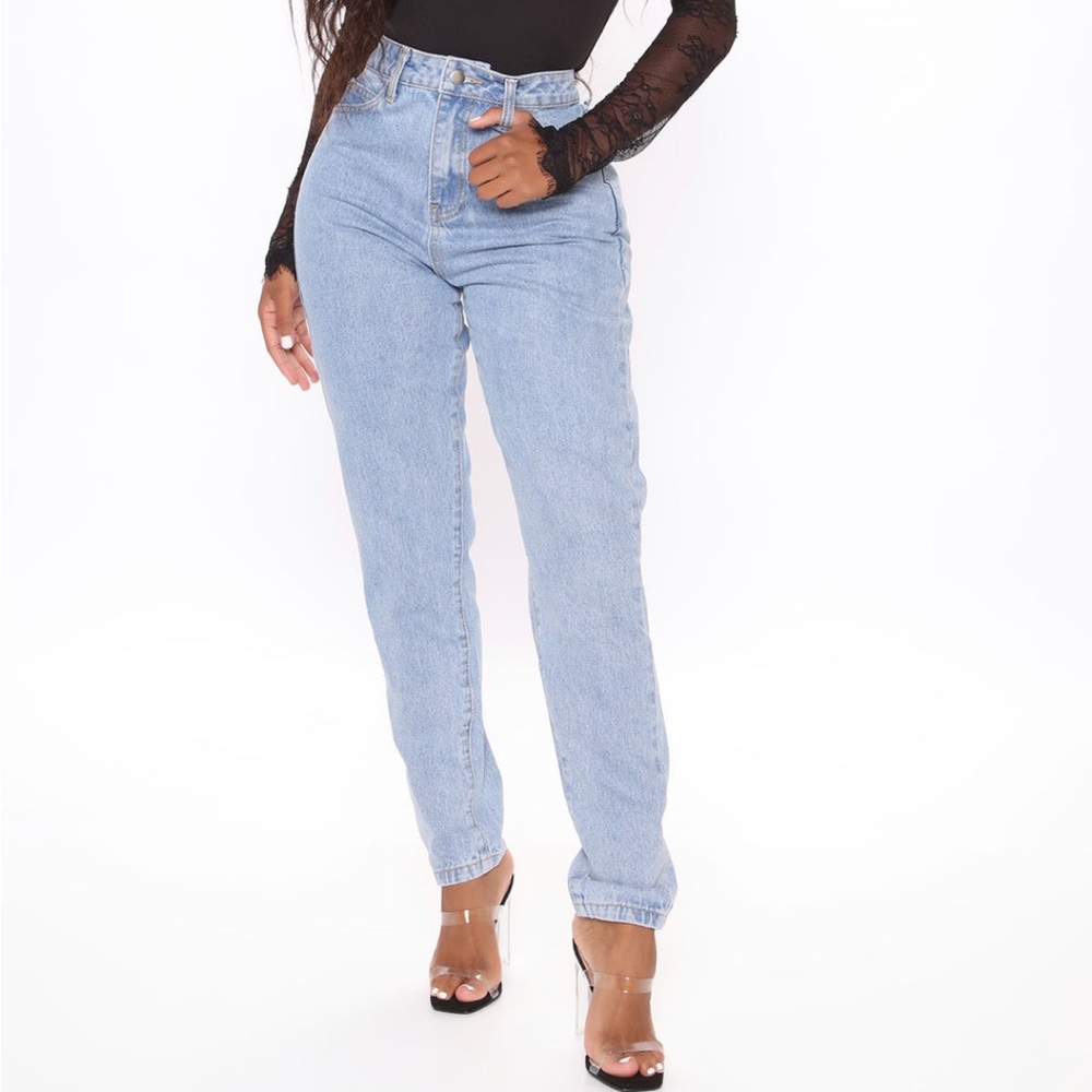 Fashion Nova: Let’s Rewind Mom Jeans Size 15 Medium Blue Wash